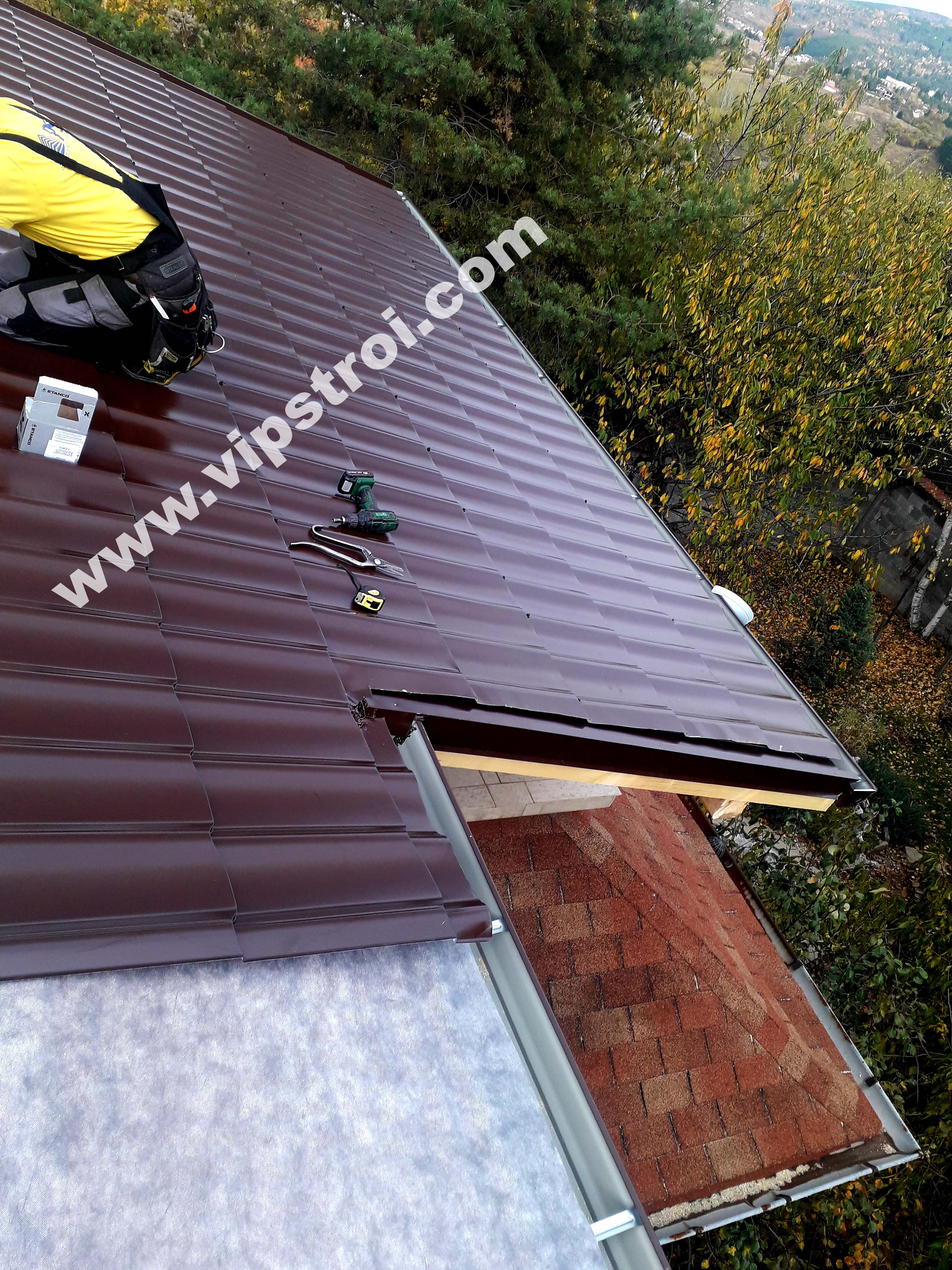 Навес на тераса с метални керемиди - гр. София, кв. Бункера, ул. Лещава 10 - снимка 1