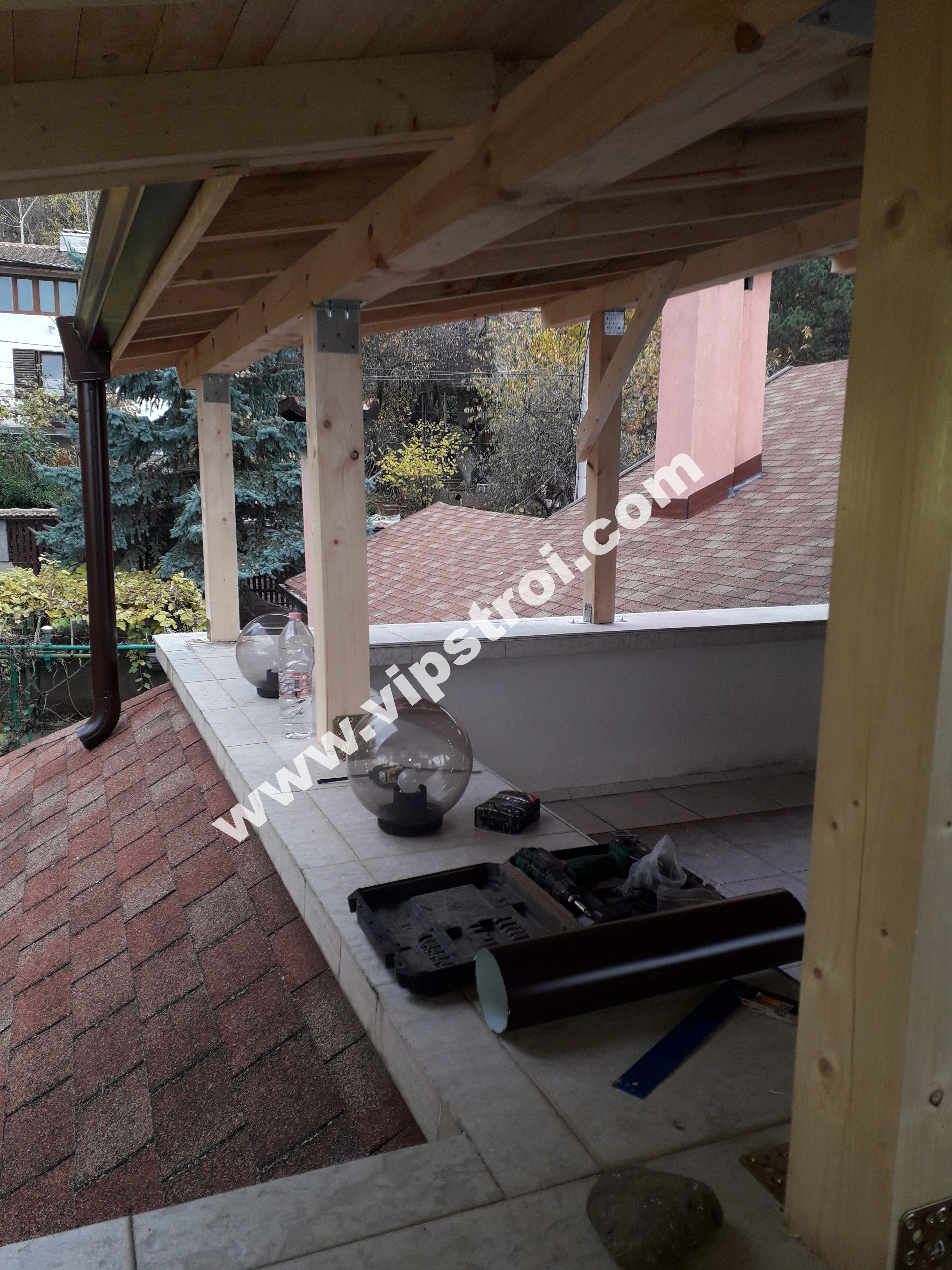 Навес на тераса с метални керемиди - гр. София, кв. Бункера, ул. Лещава 10 - снимка 9