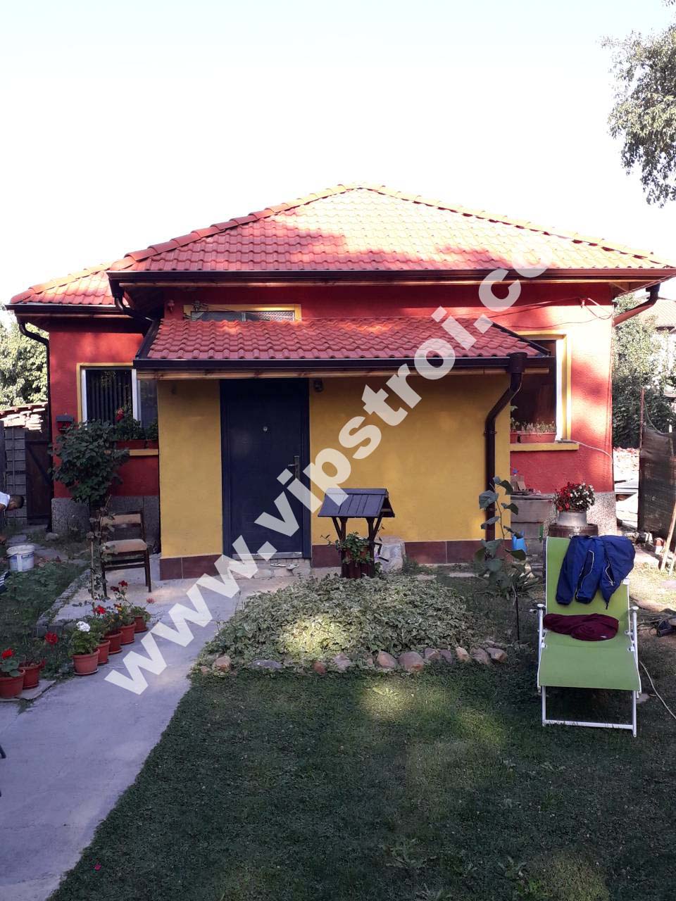 Изграждане на нов покрив с керемиди Брамак - гр. Перник, кв. Църква, ул. Атанас Накев 19 - снимка 1