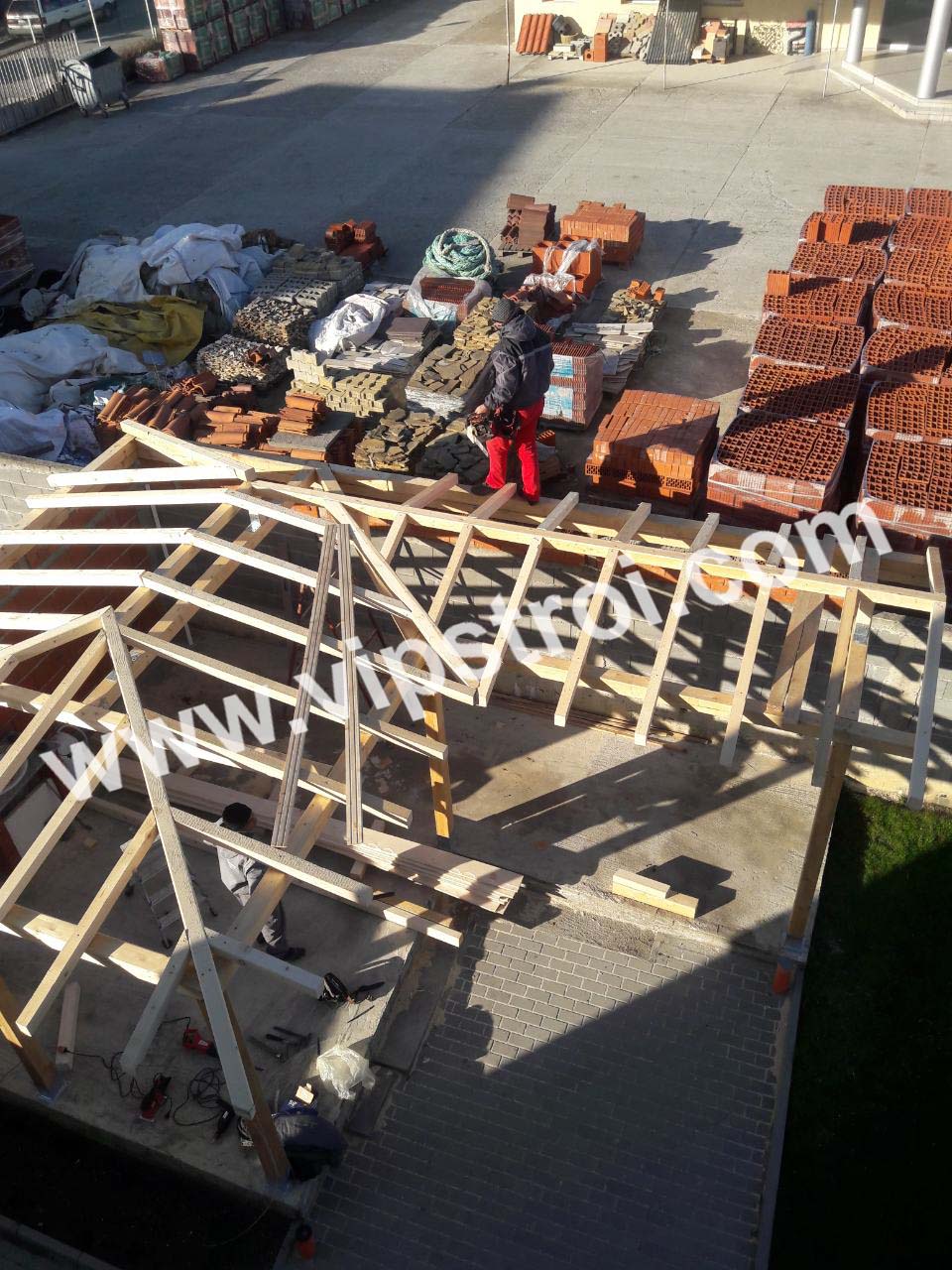 Изграждане на нов покрив с OSB плоскости - обл. Перник, гр. Брезник, ул. Ал. Филипов 11 - снимка 9