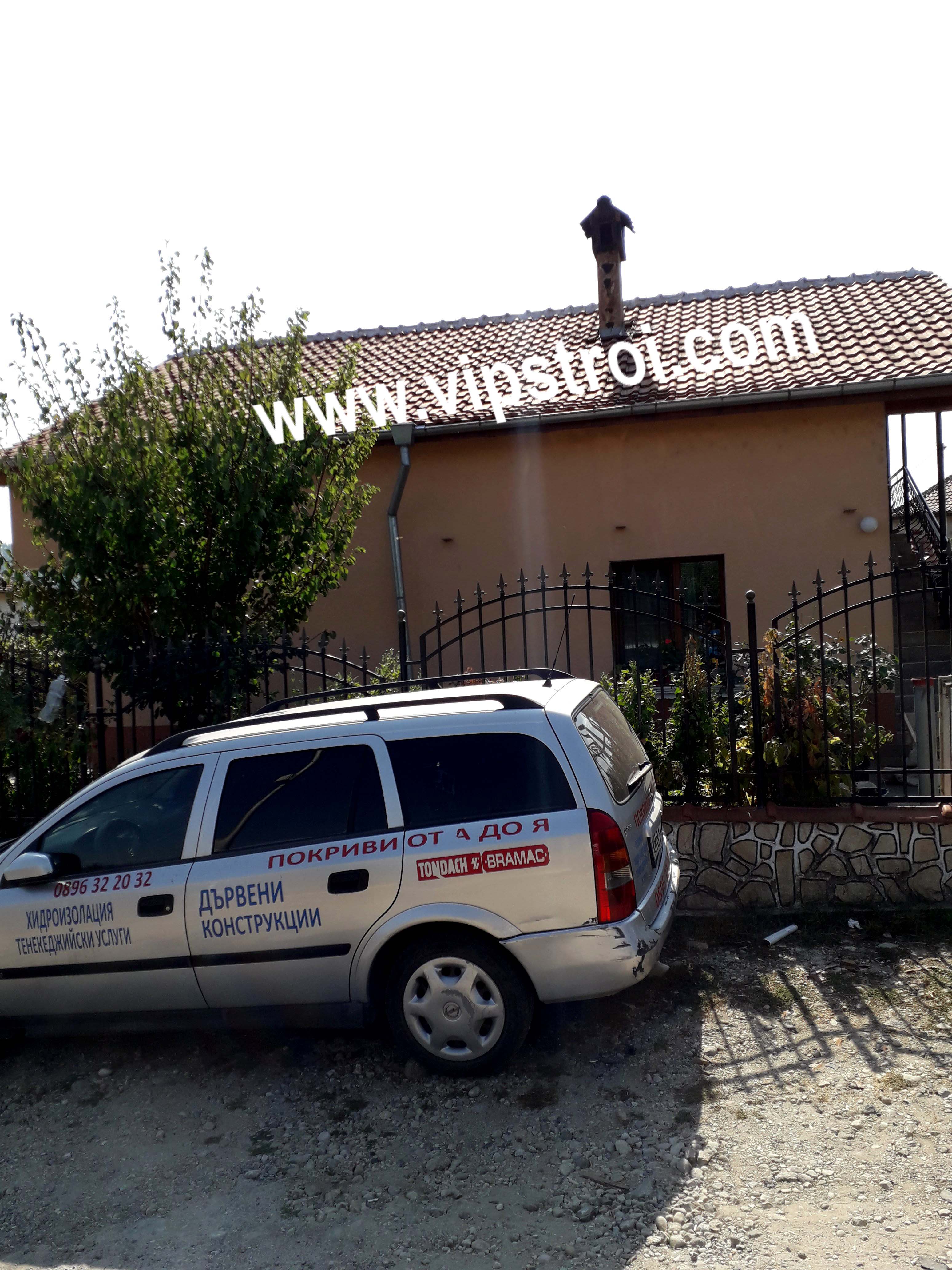 Цялостна подмяна на покривно покритие - гр. Добрич, ул. Хан Тервел 164 - снимка 1